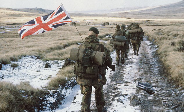 FALKLANDS_THIRTY_00_small